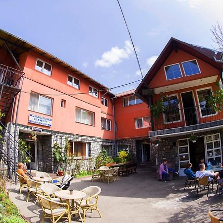 Pensiunea Eden Hotel Sinaia Exterior photo